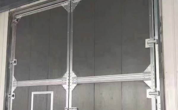 广河兰州厂房广河工业门选购与使用指南：打造高效安全的生产环境