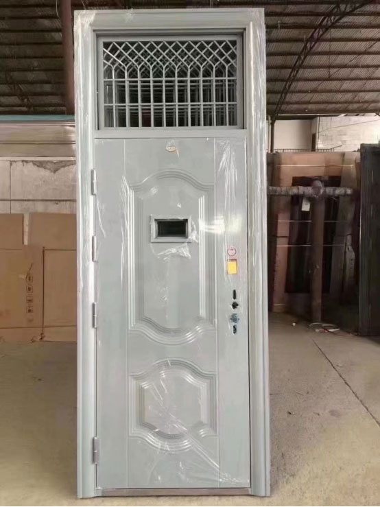 广河学校教室门