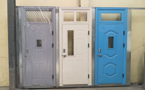 广河学校教室门