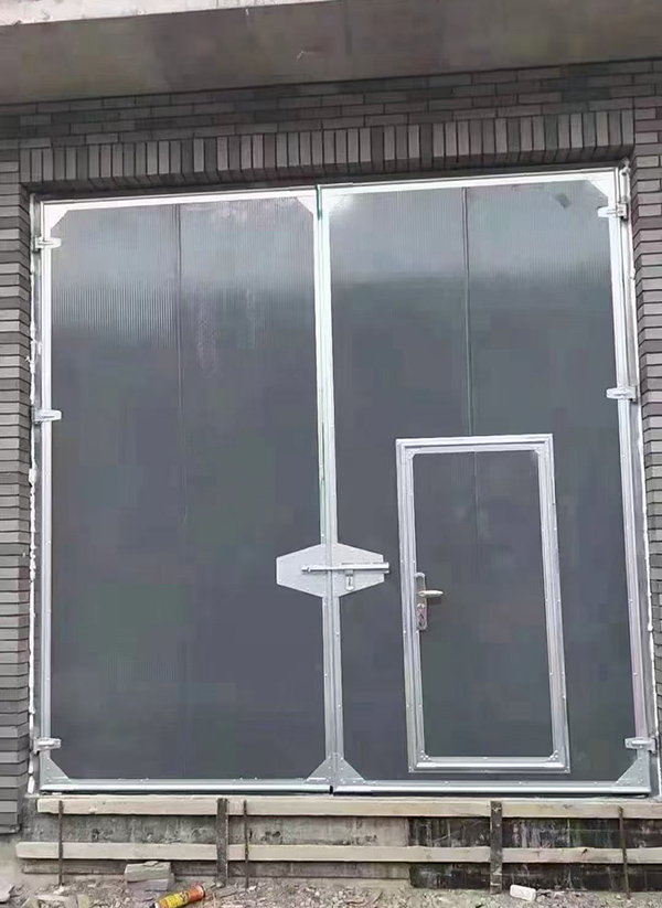 广河工业平开门在大型设备制造车间的应用实例